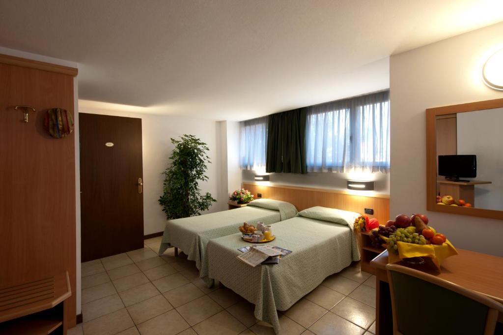 Hotel Roma Cassano Magnago Rom bilde